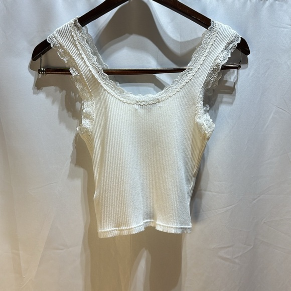 Top - Picture 2 of 2